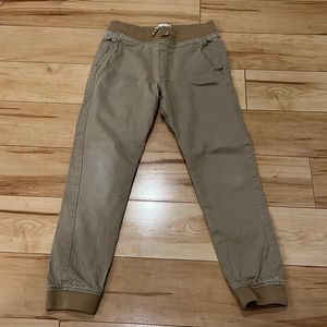 Boys Abercrombie kids size 11/12 kahki joggers